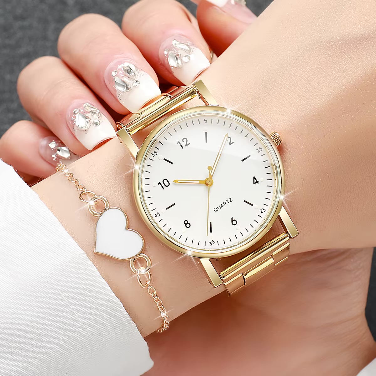 Women’s Watch & Bracelet Set Women’s Watch & Bracelet Set - Image 2